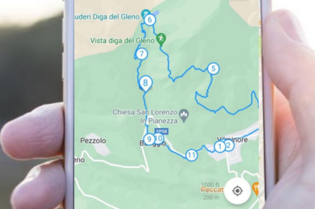 Studenti al lavoro sulla guida del proprio territorio